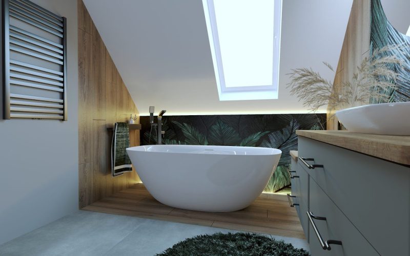 wanna wolnostojąca w łazience na poddaszu